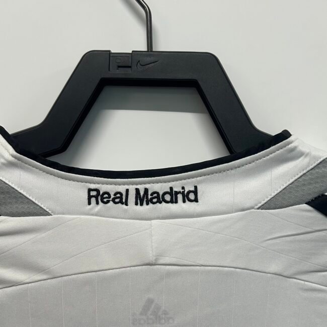 Real Madrid Home Jersey 2006/07