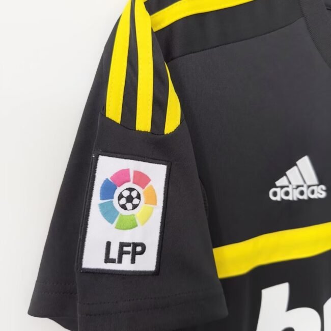 Real Madrid GOALKEEPER Jersey 2011/12 black