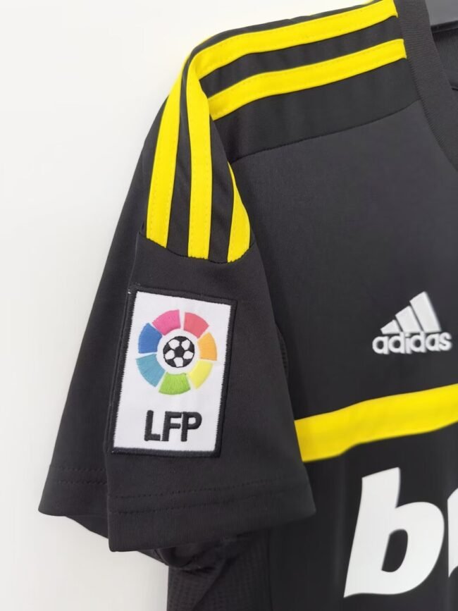Real Madrid GOALKEEPER Jersey 2011/12 black - Image 3