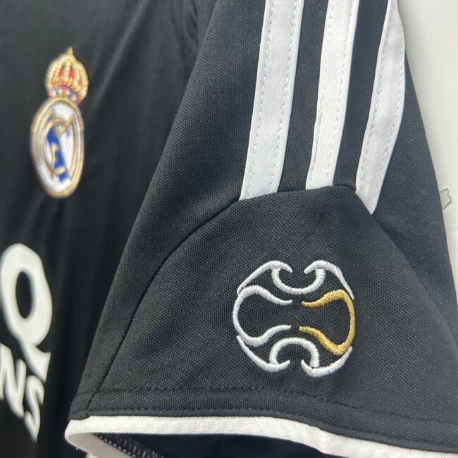 Real Madrid Third Jersey 2006/07
