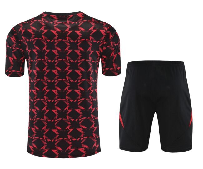 Manchester United Training Jersey 2024/25 MEN26005 - Image 2