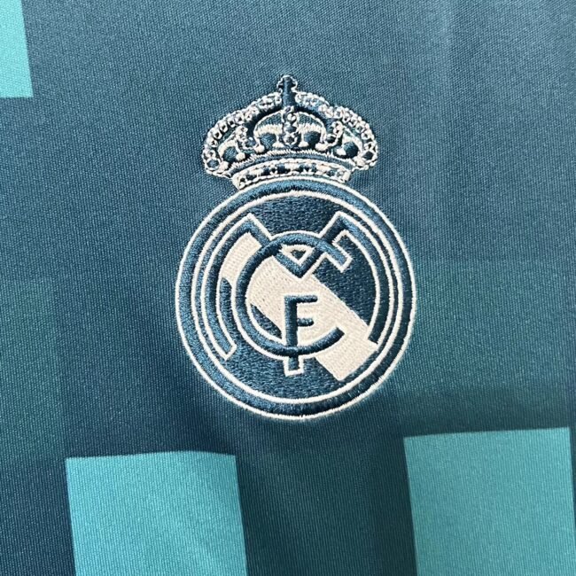 Real Madrid Third Long Sleeve Jersey 2017/18