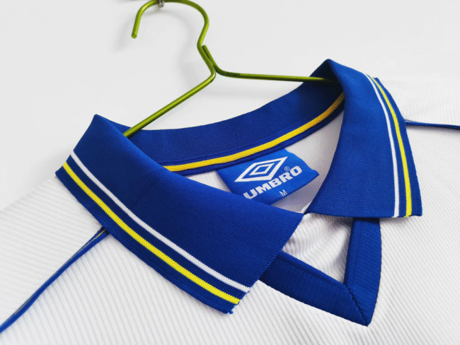 Chelsea Away Retro Jersey 1998/00 - Image 3