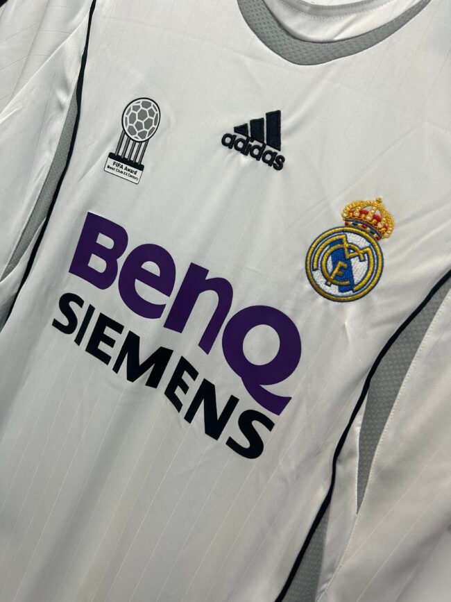 Real Madrid Home Jersey 2006/07 - Image 6