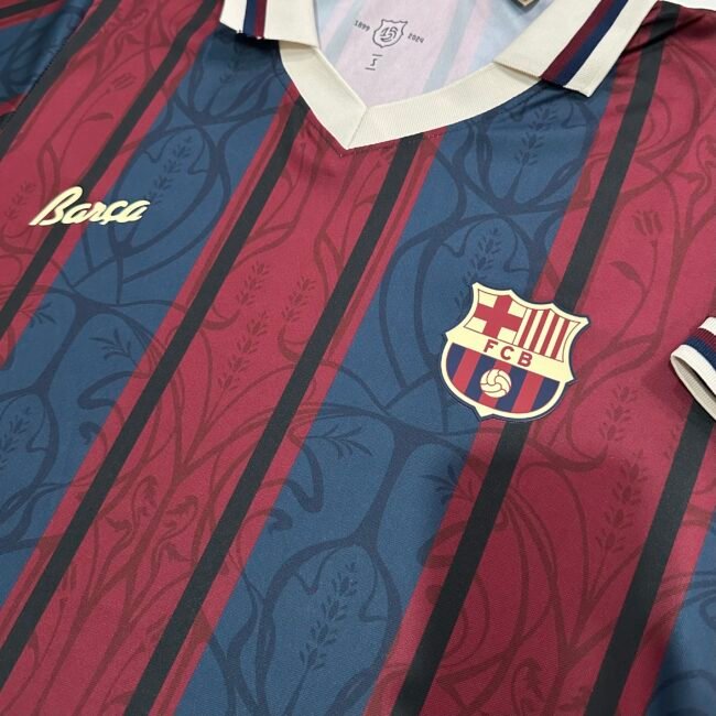 Modernist Crop FC Barcelona Polo 2025/26