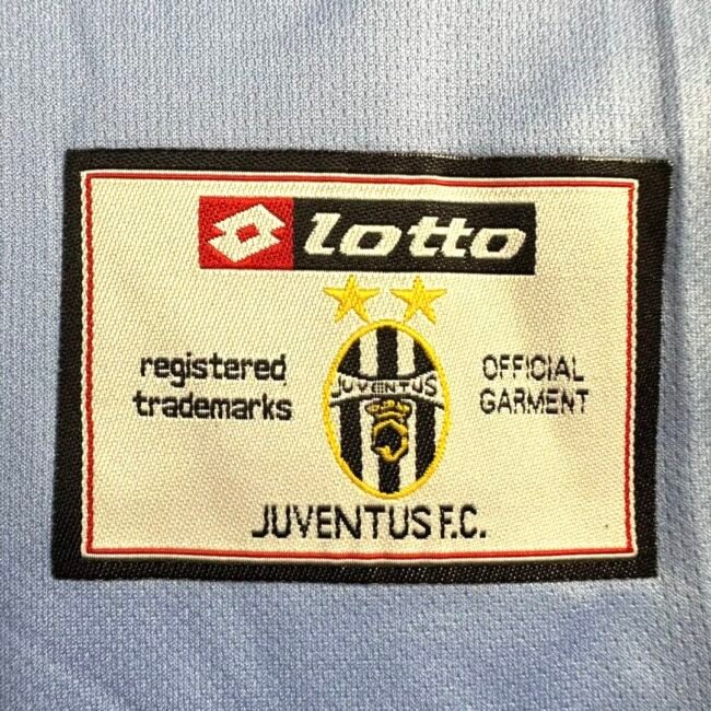 Juventus Goalkeeper Retro Jersey 2002/03