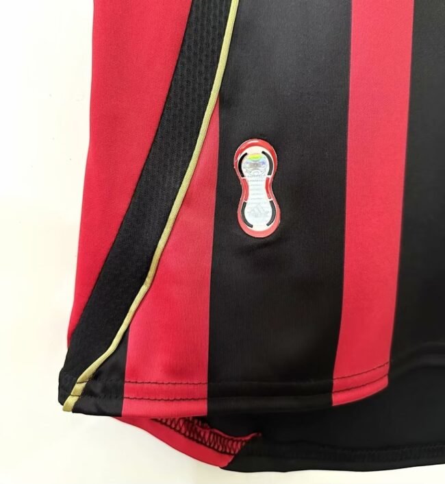 AC Milan Home Retro Jersey 2006/07 - Image 10