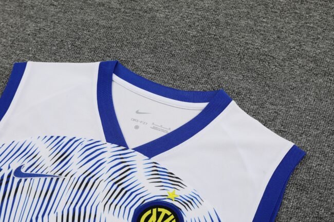 Inter Milan Training Tracksuit 2024/25 MEN26025 - Image 5