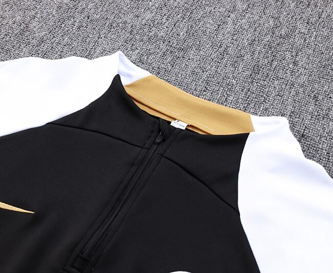 Chelsea Long Sleeve Track Suit 23/24 MEN580