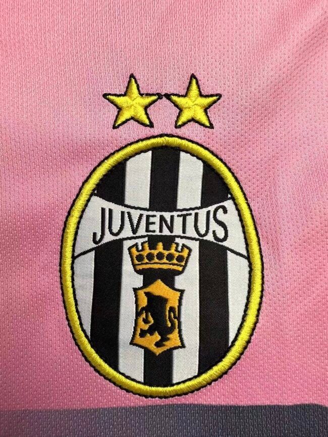 Juventus Goalkeeper Retro Jersey 2002/03 Pink Black - Image 7