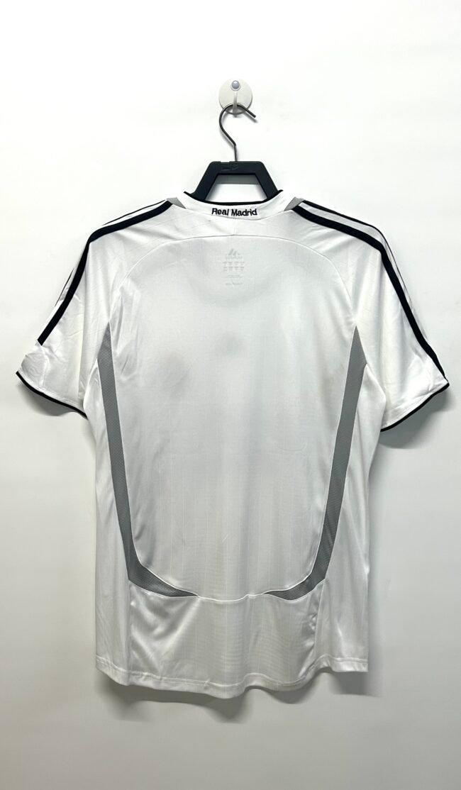 Real Madrid Home Jersey 2006/07 - Image 2