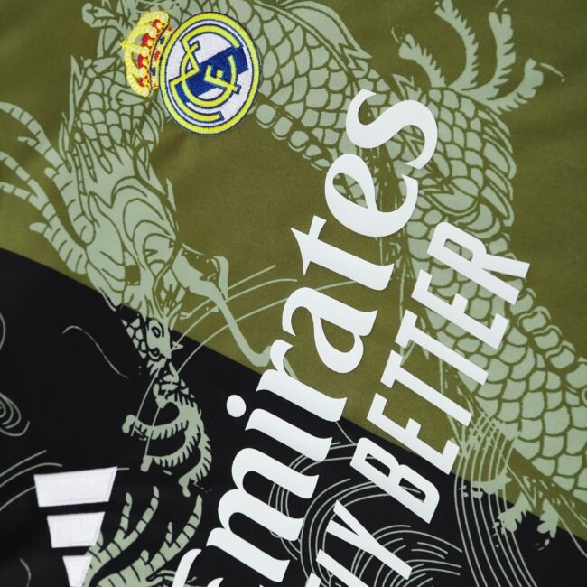 Real Madrid Training Jersey 2025/26 Green