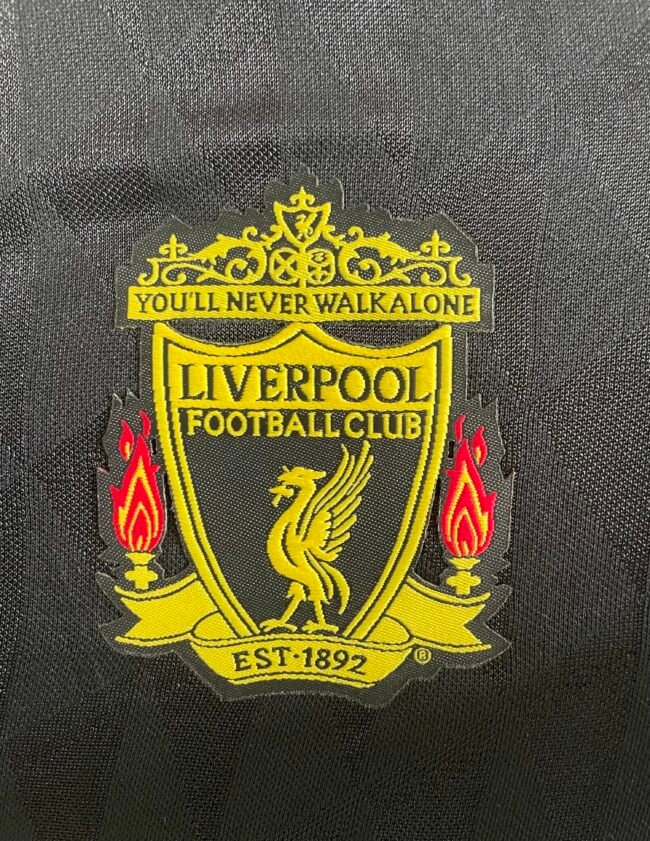 Liverpool Third Retro Jersey 2010/11 – Bild 6