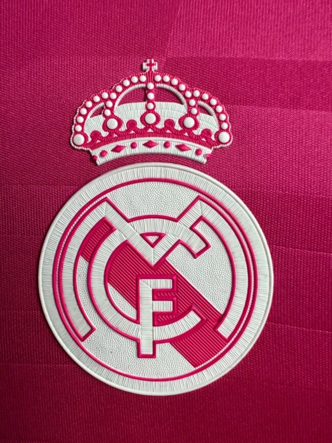 Real Madrid Away Long Sleeve Retro Jersey 2014/15 - Image 6