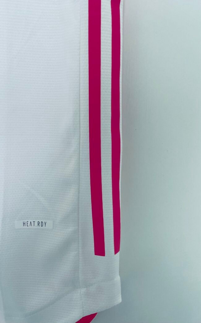 Real Madrid Home Jersey 2020/21 – Bild 6