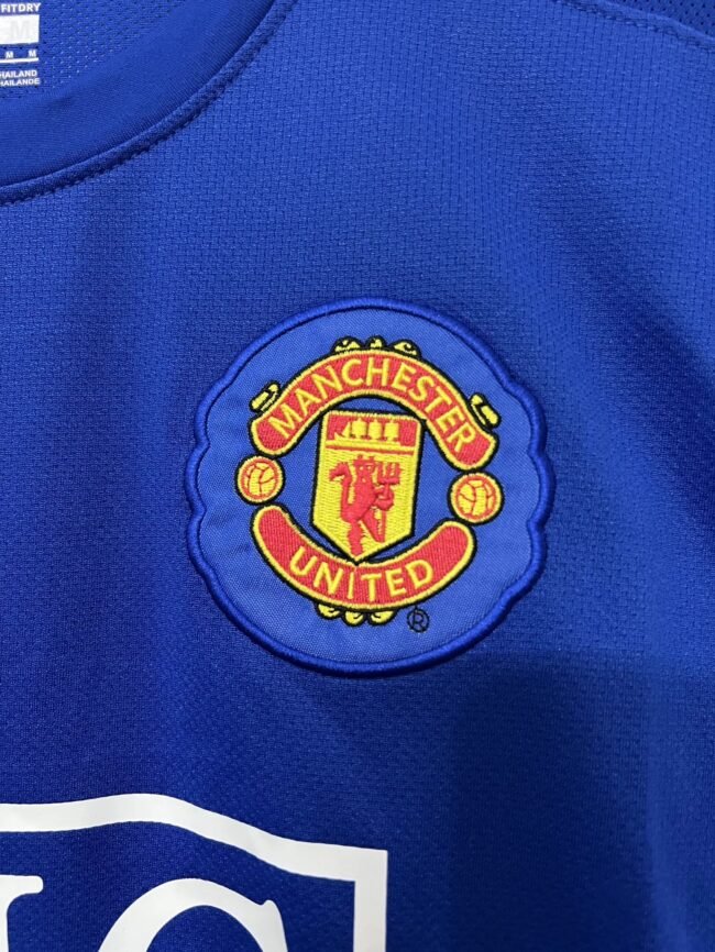 Manchester United Away Retro Jersey 2008/09 - Image 7