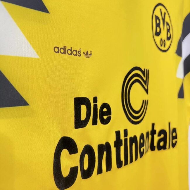 Borussia Dortmund 1989/90 Home shirt