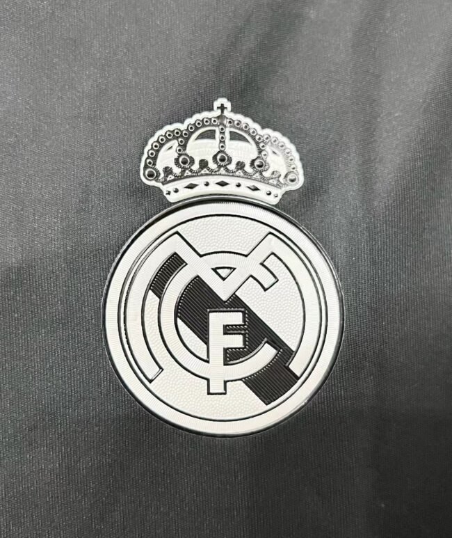 Real Madrid Third Long Sleeve Retro Jersey 2014/15 – Bild 3