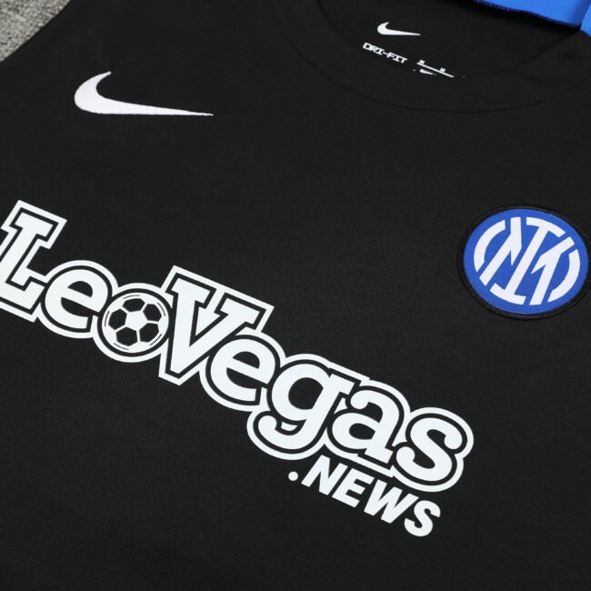 Inter Milan Training Tracksuit 2024/25 MEN26020