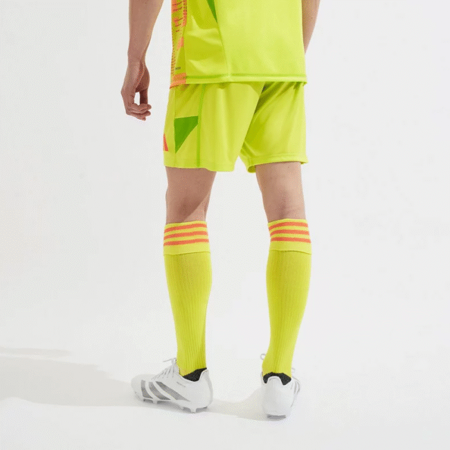 Arsenal Yellow Goalkeeper Shorts 2024/25