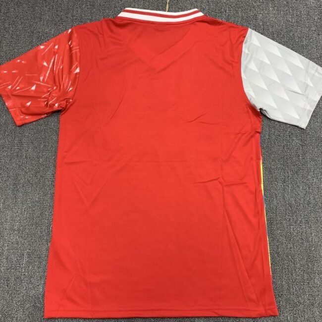 Liverpool Commemorative Retro Jersey 2005