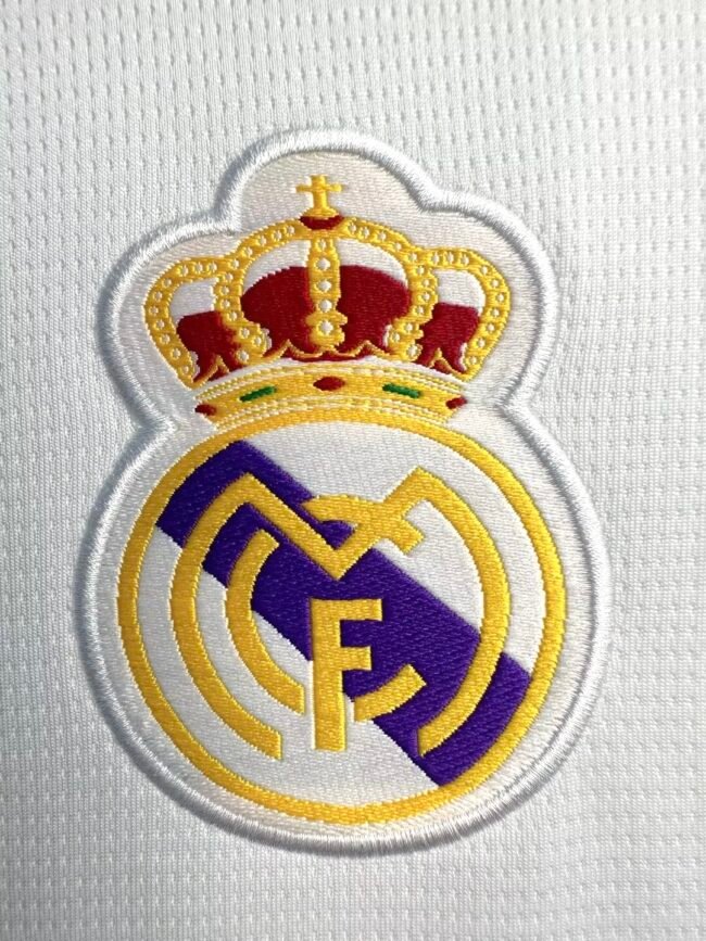 Real Madrid Home Retro Jersey 1997/98 – Bild 8