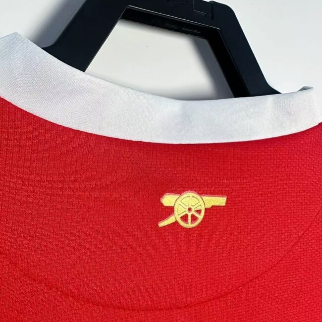 Arsenal Home jersey 2006/07