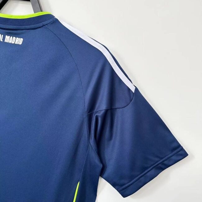 Real Madrid Away Jersey 2010/11