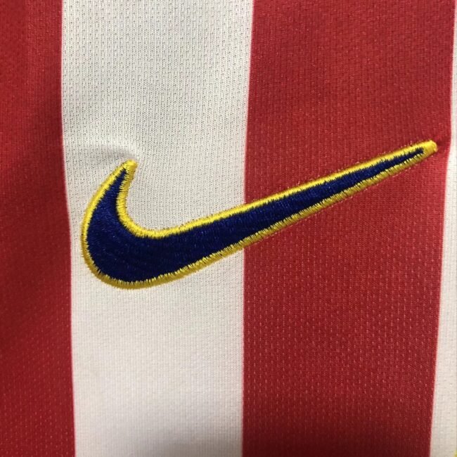 Atletico Madrid Home Retro Jersey 2004/05