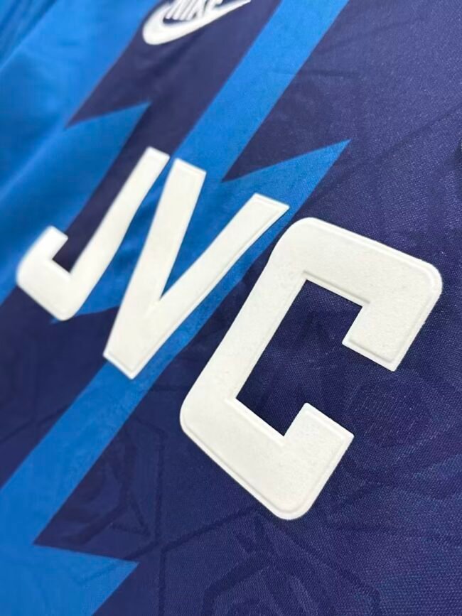 Arsenal Away Long Sleeve Jersey 1995/96 – Bild 11