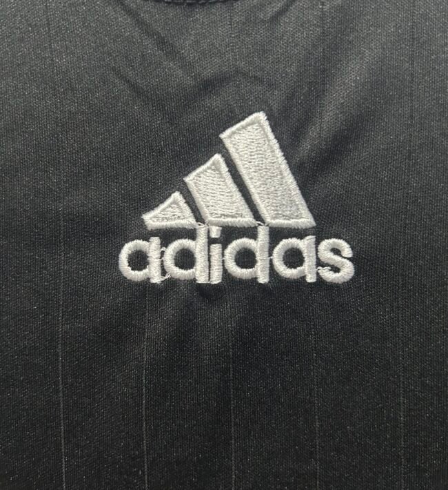 Real Madrid Third Jersey 2006/07 – Bild 8