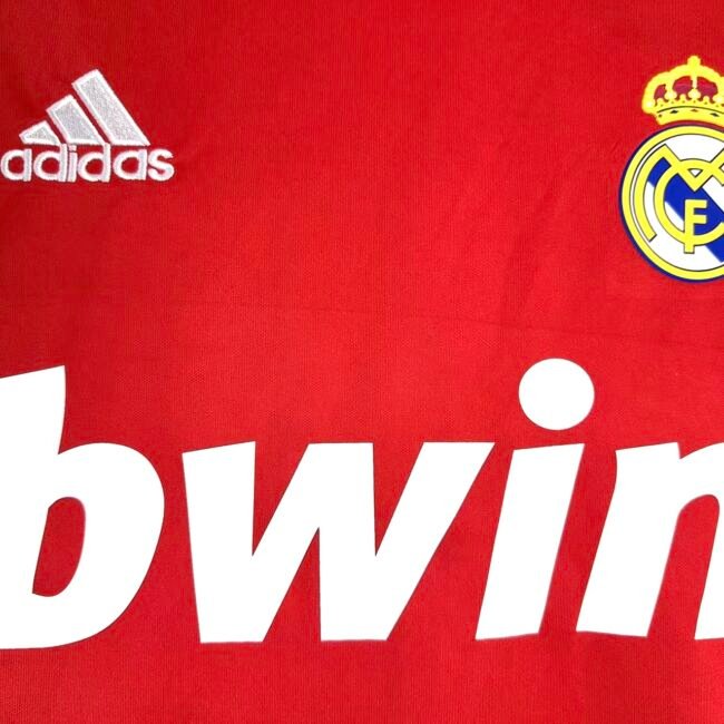 Real Madrid Third Long Sleeve Retro Jersey 2011/12