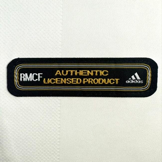 Real Madrid Home Retro Jersey 2001/02
