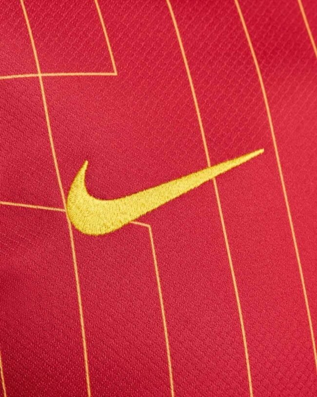 Liverpool Home jersey 2024/25 - CHAMPIONS 24/25 & Gold Trophy & Insignia – Bild 3