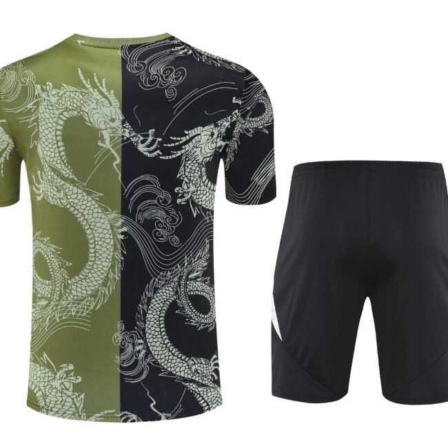 Real Madrid Training Jersey 2025/26 Green