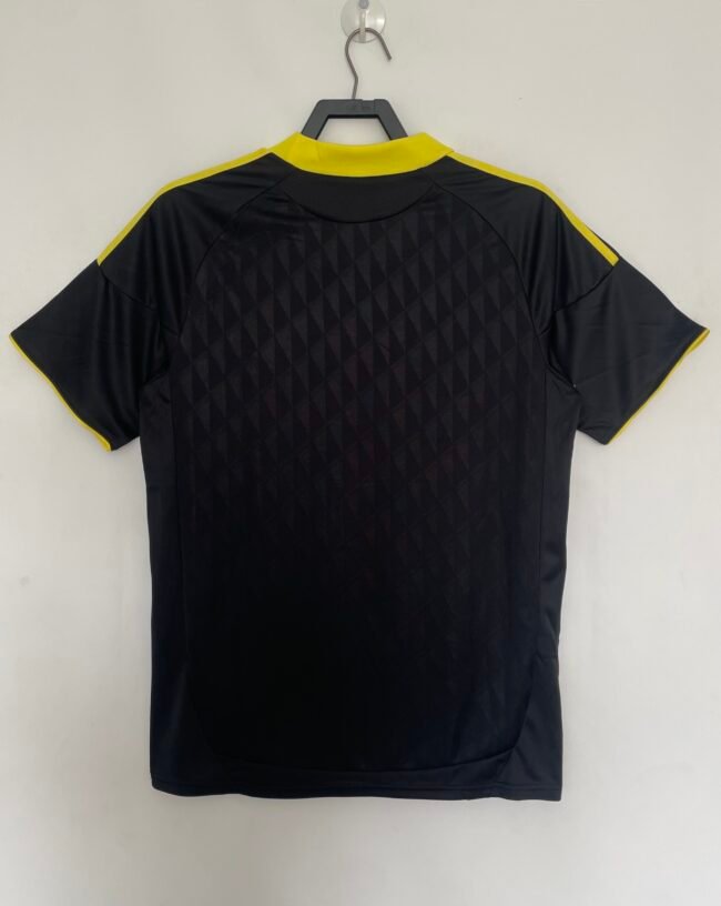 Liverpool Third Retro Jersey 2010/11 – Bild 3