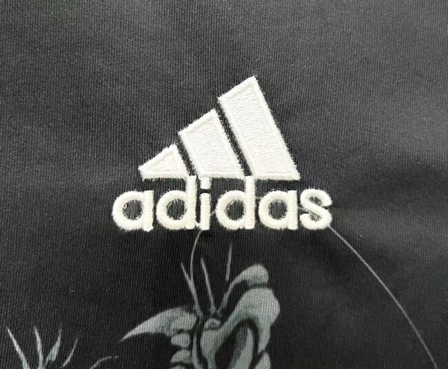 Real Madrid Third Long Sleeve Retro Jersey 2014/15 – Bild 5