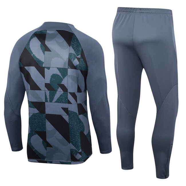 Barcelona Long Sleeve Track Suit 23/24 MEN582