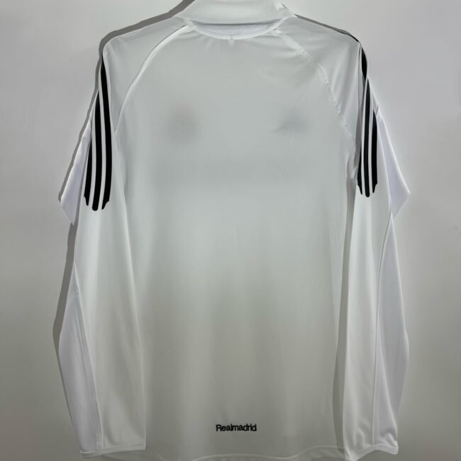 Real Madrid Home Long Sleeve Retro Jersey 2005/06