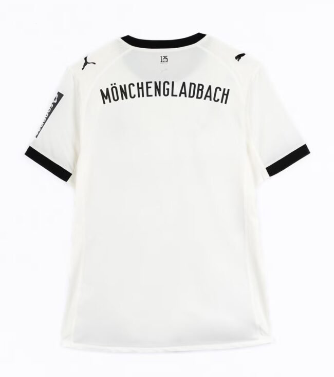 Borussia Mönchengladbach 25/26 Home Jersey - Image 2