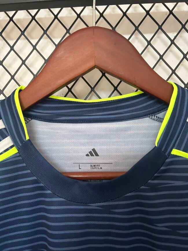Real Madrid Away Jersey 25/26 – Bild 3