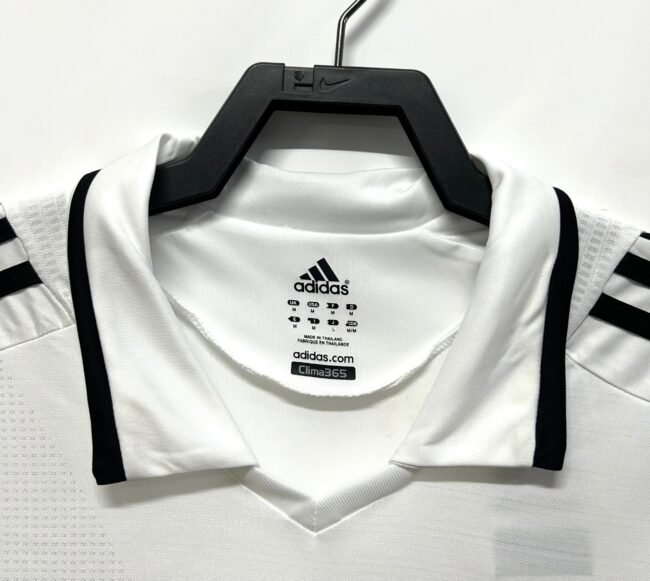 Real Madrid Home Jersey 2008/09 – Bild 4