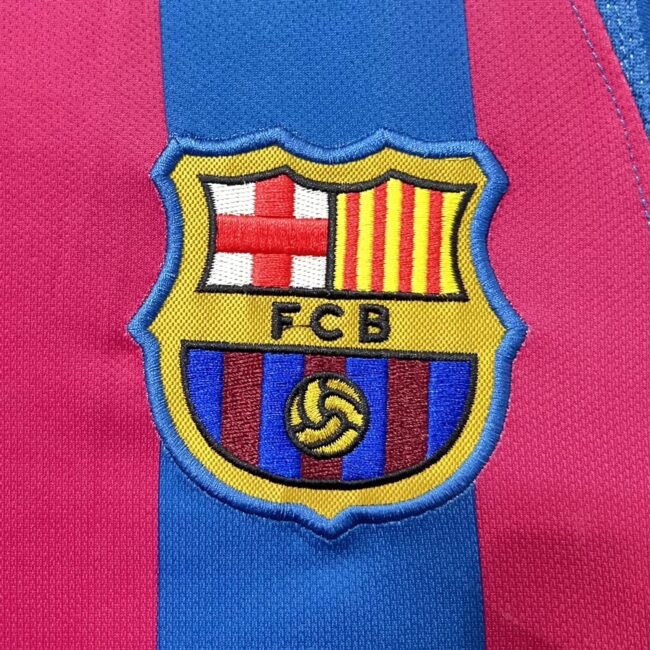 Barcelona Retro Barcelona Home long sleeves Jersey 2005/06