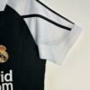 Real Madrid Away Retro Jersey 2001/02 - Image 5