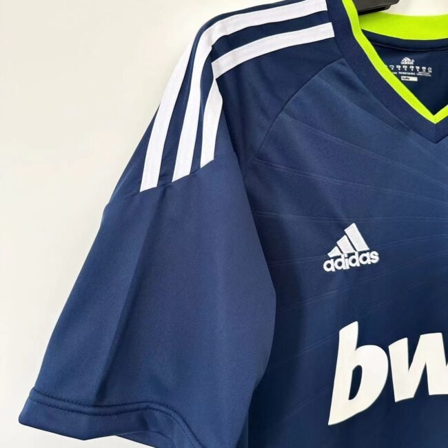 Real Madrid Away Jersey 2010/11