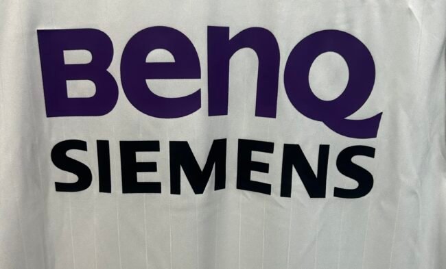 Real Madrid Home Jersey 2006/07 - Image 7