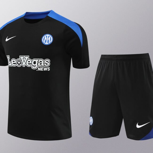 Inter Milan Training Tracksuit 2024/25 MEN26020