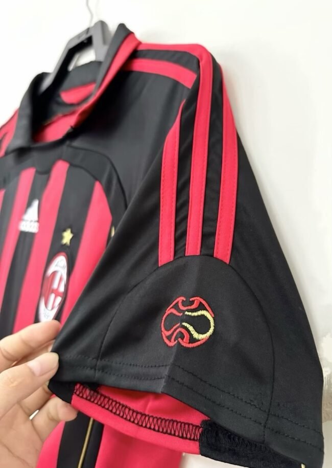 AC Milan Home Retro Jersey 2006/07 - Image 4