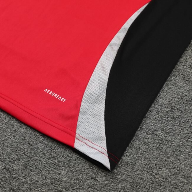Manchester United Training Jersey 2024/25 MEN26072