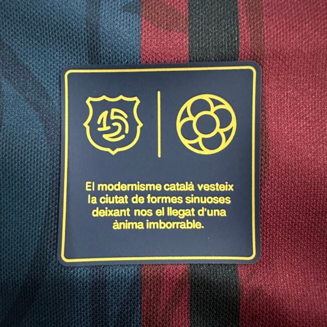 Modernist Crop FC Barcelona Polo 2025/26